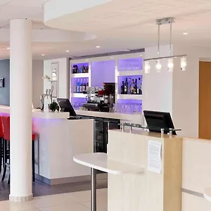 https://ibis-lyon-est-chaponnay.hotels-rhonealpes.com